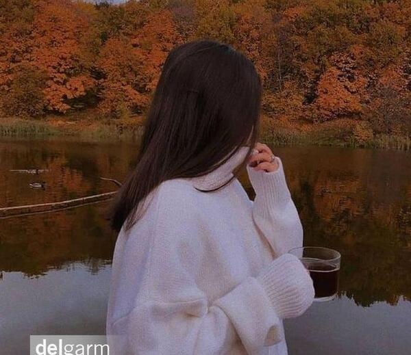عکس تنهایی دختر پروفایل