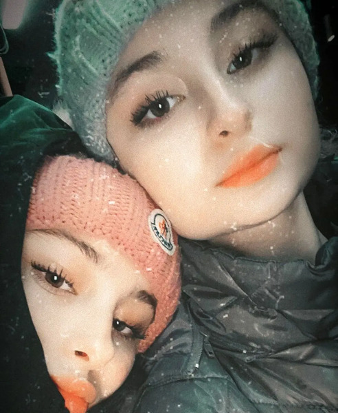 عکس جنجالی سارا و نیکا