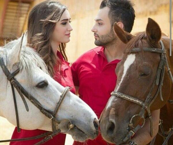 عکس اسب و دختر عاشقانه