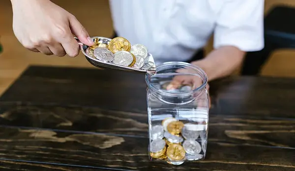 عکس صفحه گوشی نماد ثروت