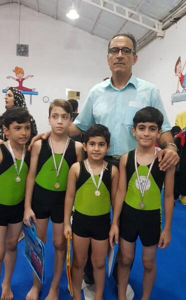 عکس پسر بچه ژیمناستیک کار