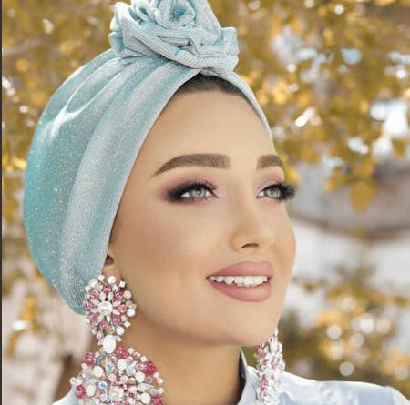 عکس دختر با حجاب بدون ارایش
