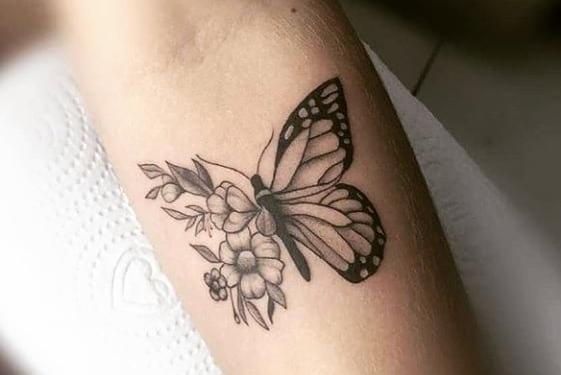 عکس تاتو روی برگ آچار