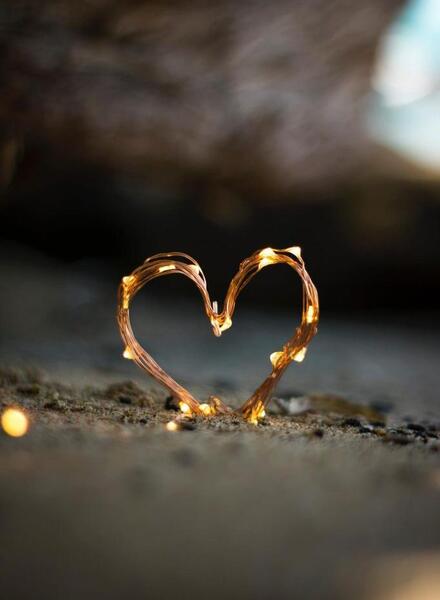 عکس تصویر زمینه زنده دخترانه