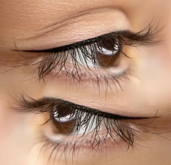 عکس از تاتو بن مژه