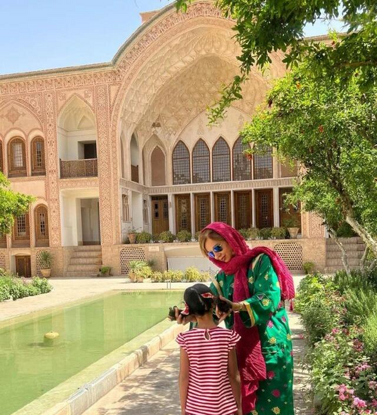 عکس جشن تولد شبنم قلی خانی