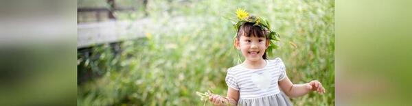 ژست عکس بچه در طبیعت