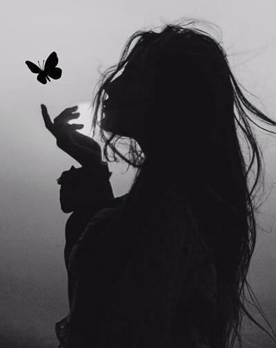 ژست عکس تولد دخترانه لاکچری بدون چهره