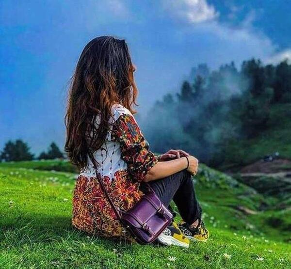 عکس پروفایل در طبیعت دخترانه