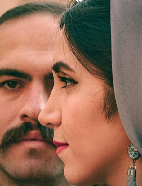 ژست عکس گرفتن تنهایی پسرانه