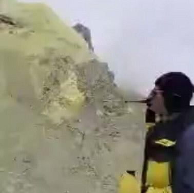 عکس آتشفشان قله دماوند