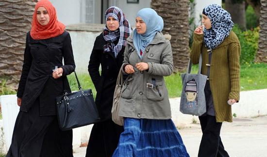 عکس ویزا با حجاب یا بی حجاب