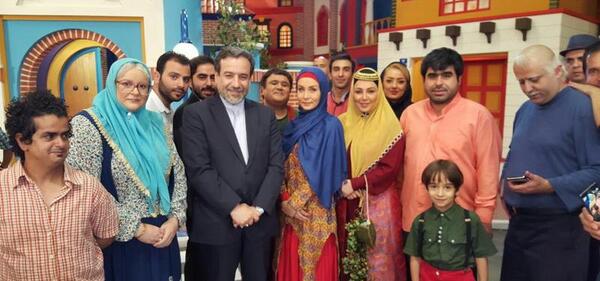 عکس همسر و بچه عمو پورنگ