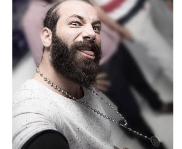 عکس اول تتلو بدون خالکوبی