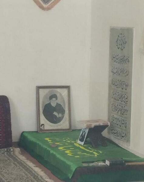 عکس قبر آیت الله قاضی