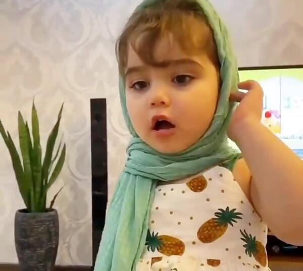 عکس بچه شیرین دختر