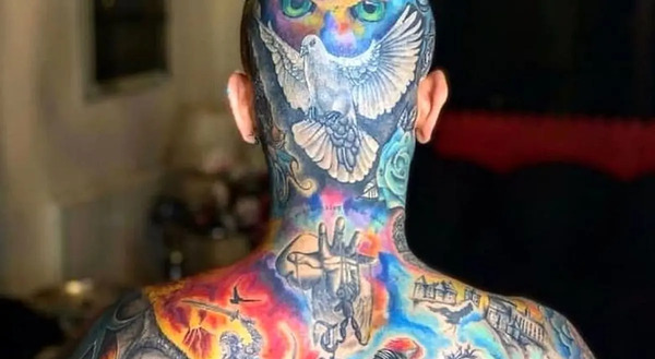عکس اولین خالکوبی تتلو