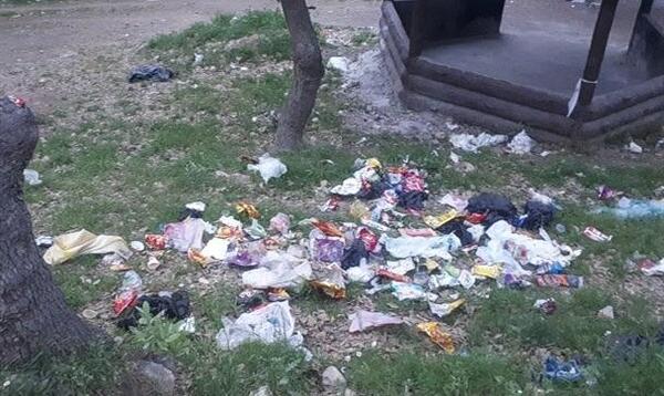 عکس از کثیفی طبیعت