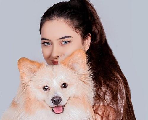 عکس پروفایل دخترونه لاکچری با سگ