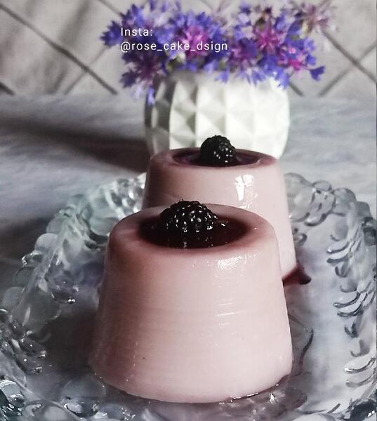عکس ژله توت سیاه