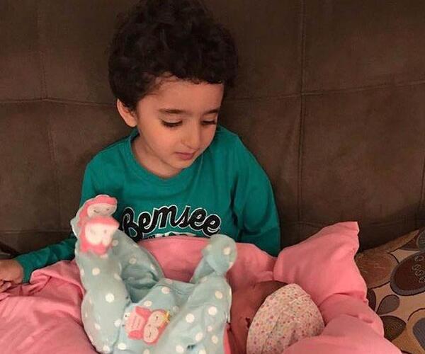 عکس بچه ی تازه به دنیا اومده