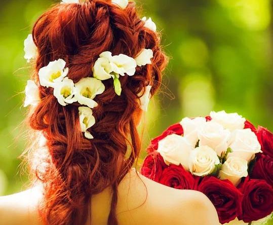 عکس پروفایل دخترونه با گل رز قرمز