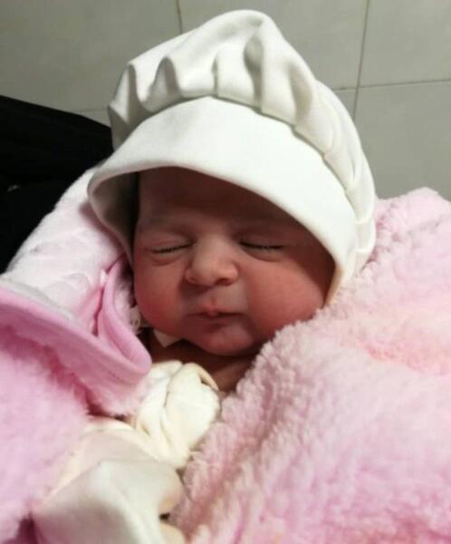 عکس بچه نوزاد دختر ایرانی