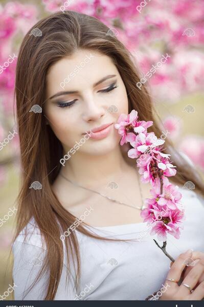 عکس گل های بهاری دخترانه