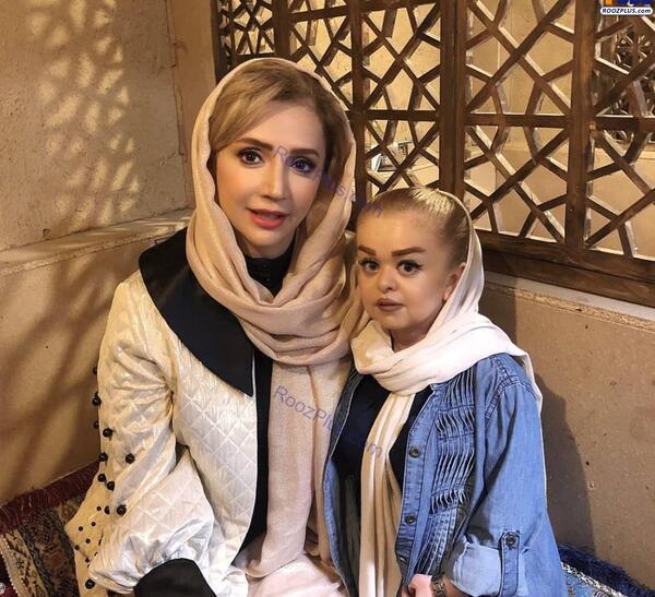 عکس شبنم قلی خانی با بچه اش