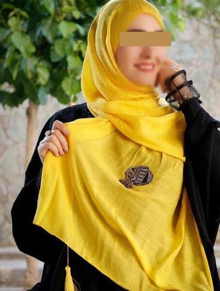 حکم گذاشتن عکس با حجاب در فضای مجازی مکارم