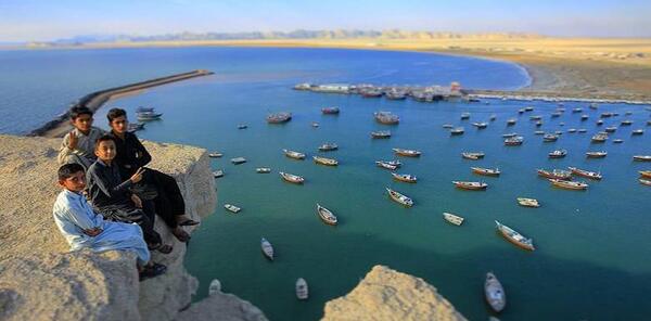 عکس چابهار در شب