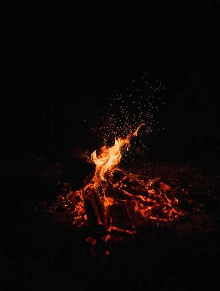 عکس اتش شب