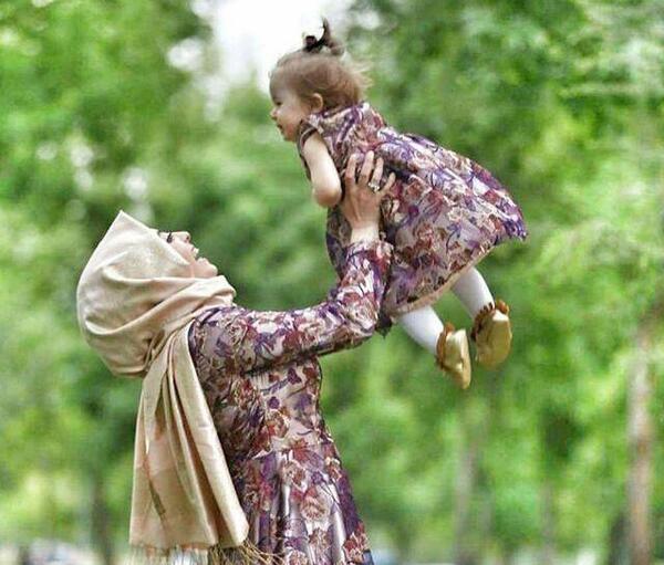 عکس برای روز مادر با حجاب