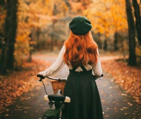 عکس پروفایل دخترونه مو بلند از پشت