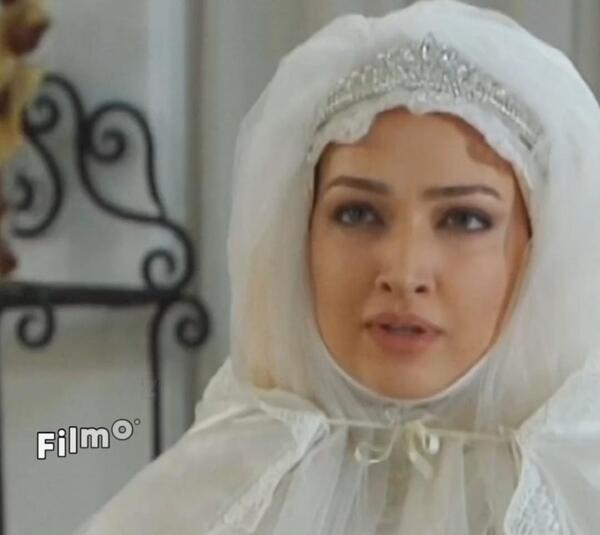 عکس نقش بهار در سریال زمانه