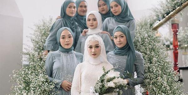 عکس عروس با حجاب زیبا