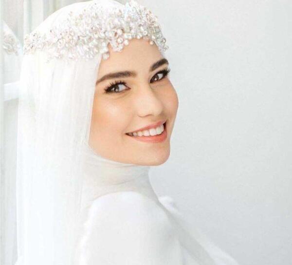 عکس عروس با حجاب زیبا