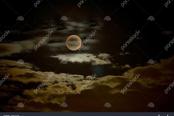 عکس آسمان ابری شب