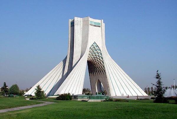 عکس برج آزادی ایران