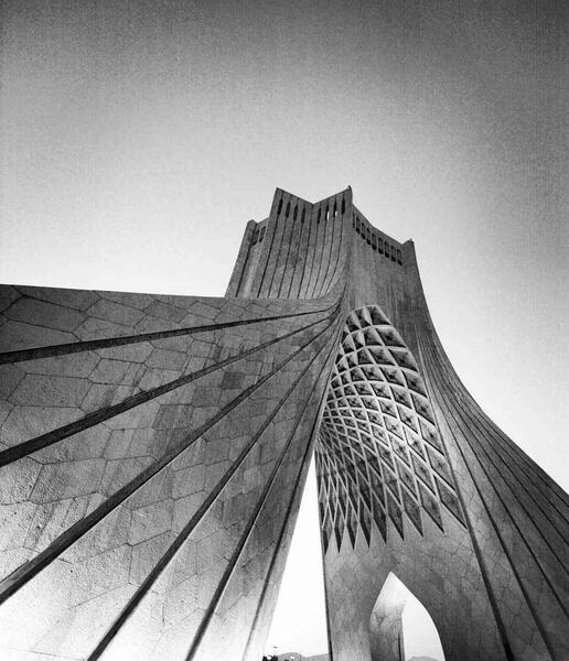 عکس برج آزادی ایران