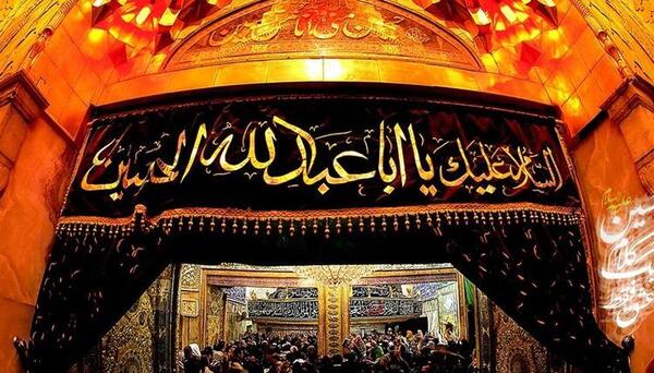 عکس نماز خواندن امام حسین در روز عاشورا