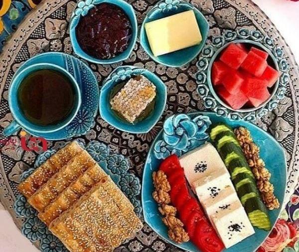 عکس صبحانه ساده ایرانی