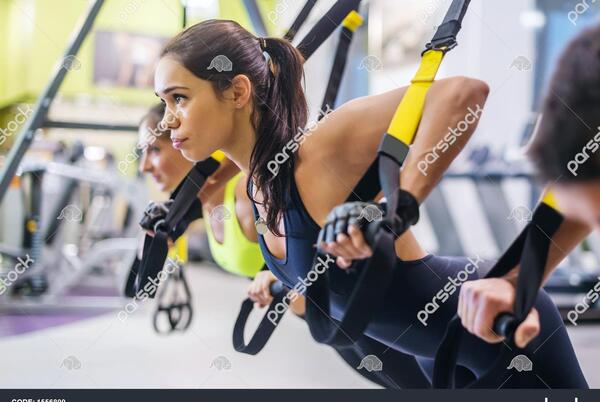 پروفایل ژست عکس دخترانه در باشگاه بدنسازی