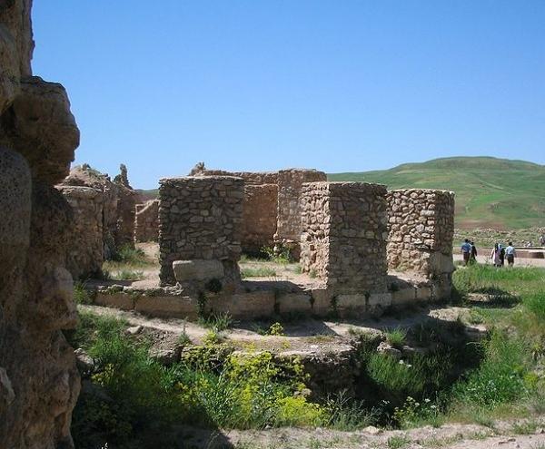 عکس آتشکده آذرگشنسب