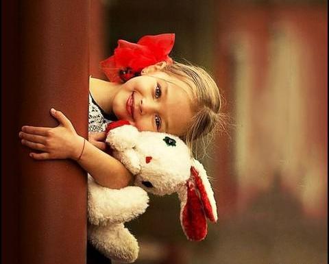 عکس پروفایل دختر بچه کوچولو