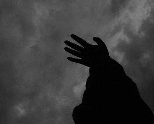 عکس پروفایل دخترونه ساده سیاه
