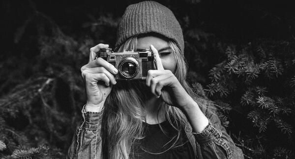 عکس پروفایل دخترونه قشنگ سیاه سفید