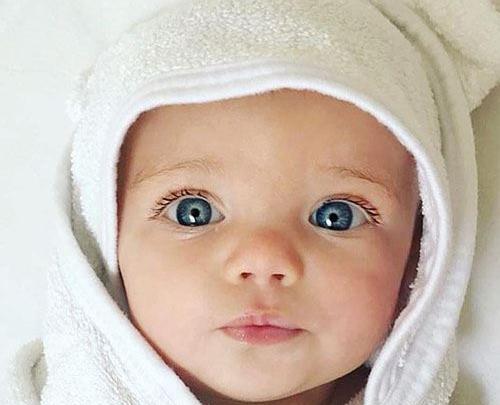 عکس بچه یک ماهه دختر
