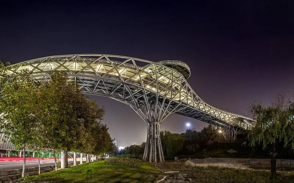 عکس پارک آب و آتش تهران