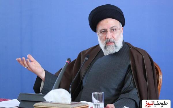 عکس بچه رئیس خندان